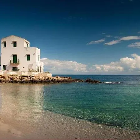 Casetta Bianca Sant'elia Apartment