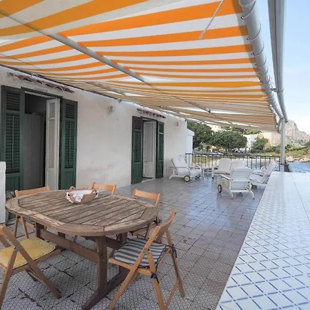 Casetta Bianca Sant'elia Apartment